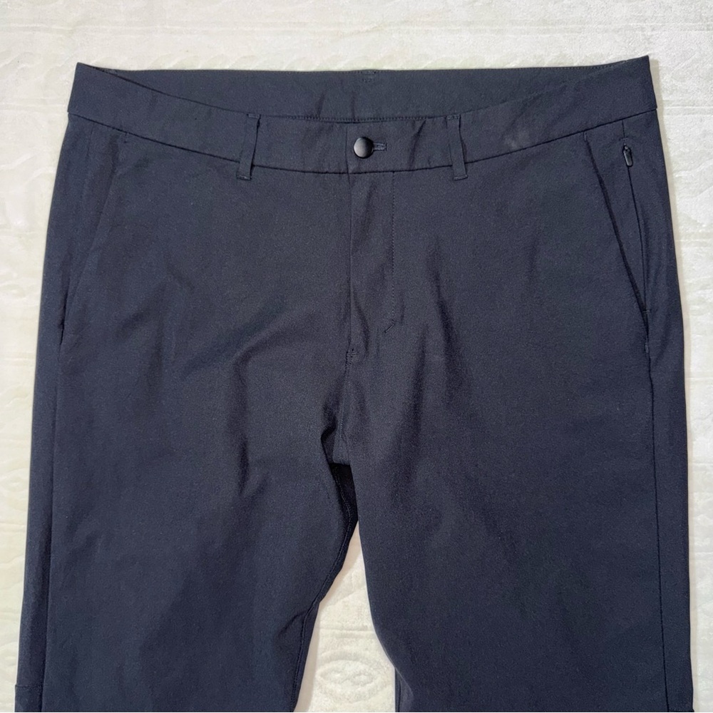Men’s Lululemon ABC‎ pant - Picture 2 of 6